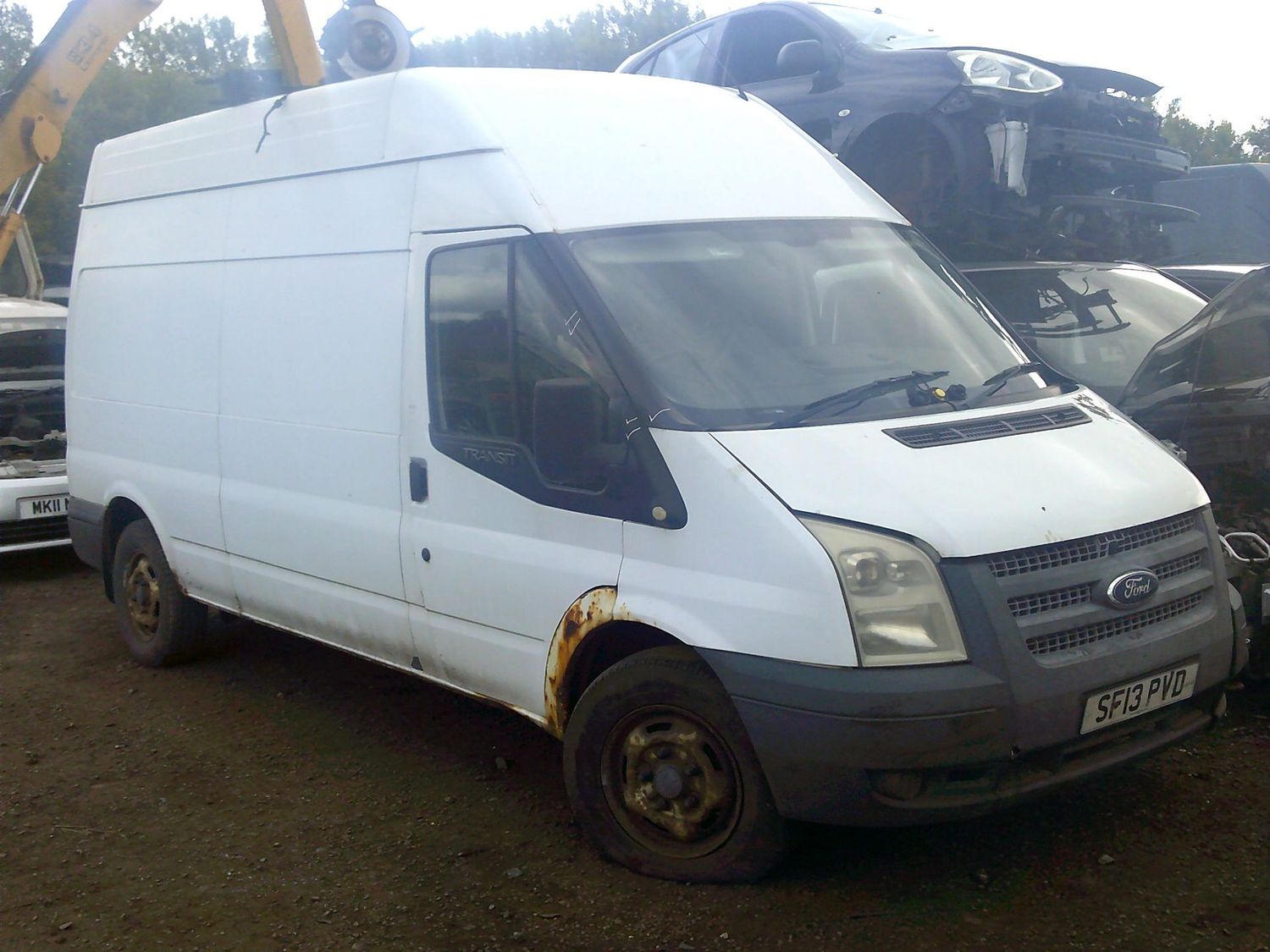 ford transit 2013 2.2 rwd breaking for spares..click for info