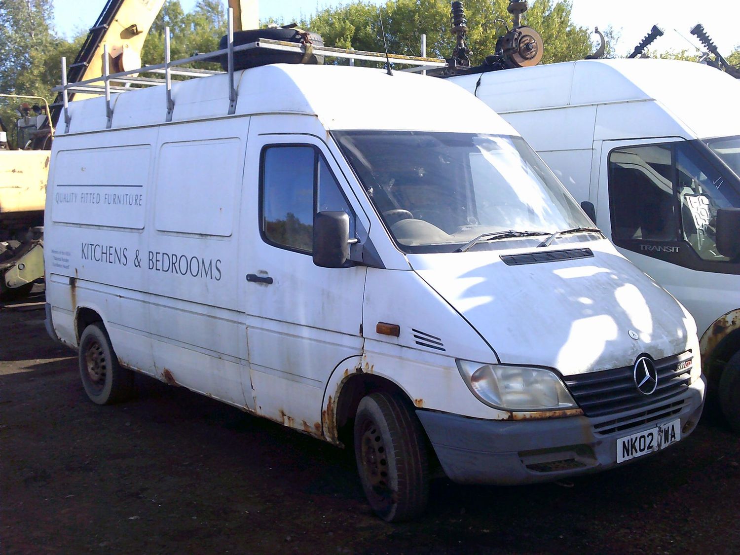 mercedes sprinter 2002 2.1 cdi breaking for spares..click for info