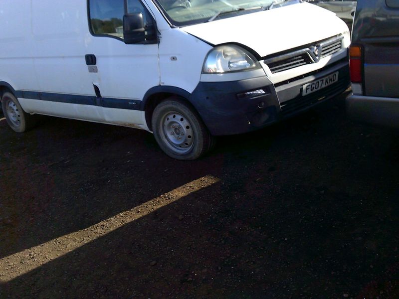 vauxhall movano 2007 2.5 td breaking for spares..click for info