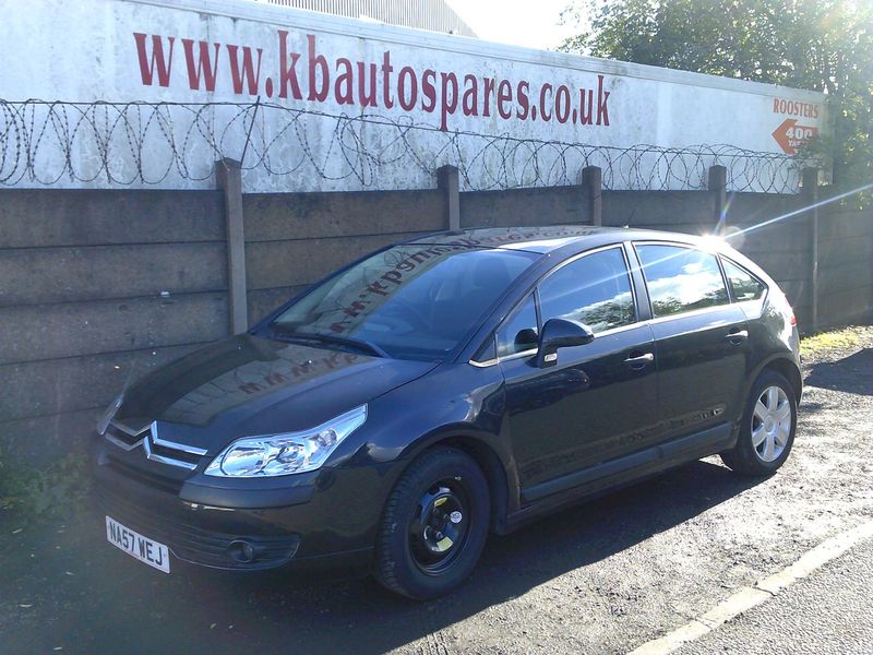 citroen c4 2007 1.6 p breaking for spares..click for info