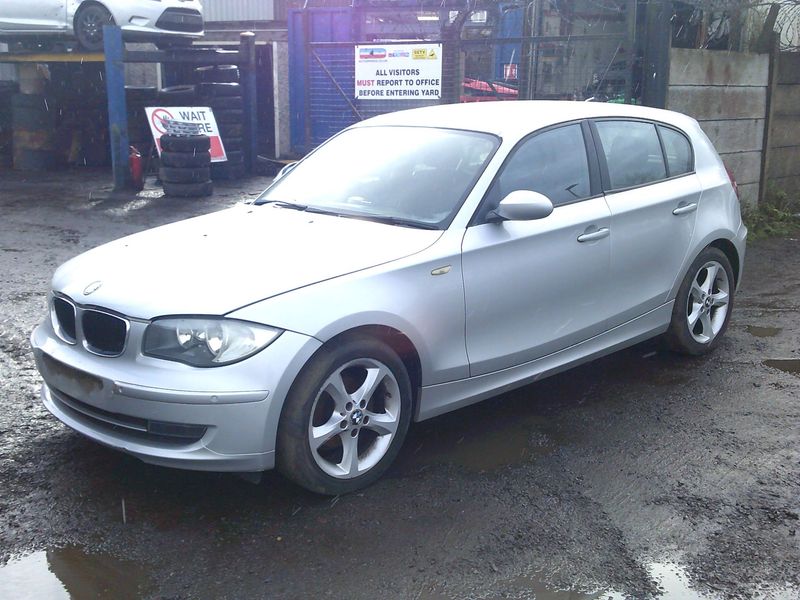 bmw 116 2008 petrol breaking for spares..click for info