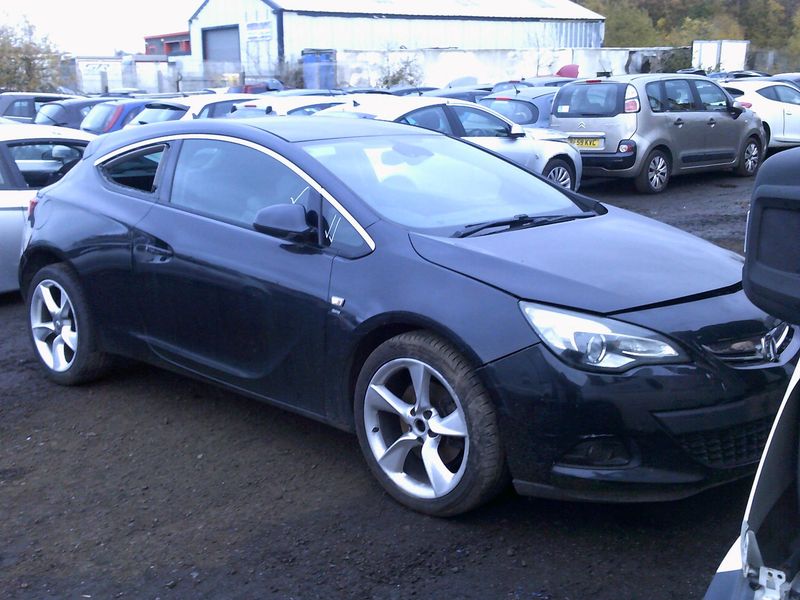 vauxhall astra gtc 2012 1.7 cdti breaking for spares..click for info vauxhall astra gtc 2012 1.7 cdti breaking for spares..click for info