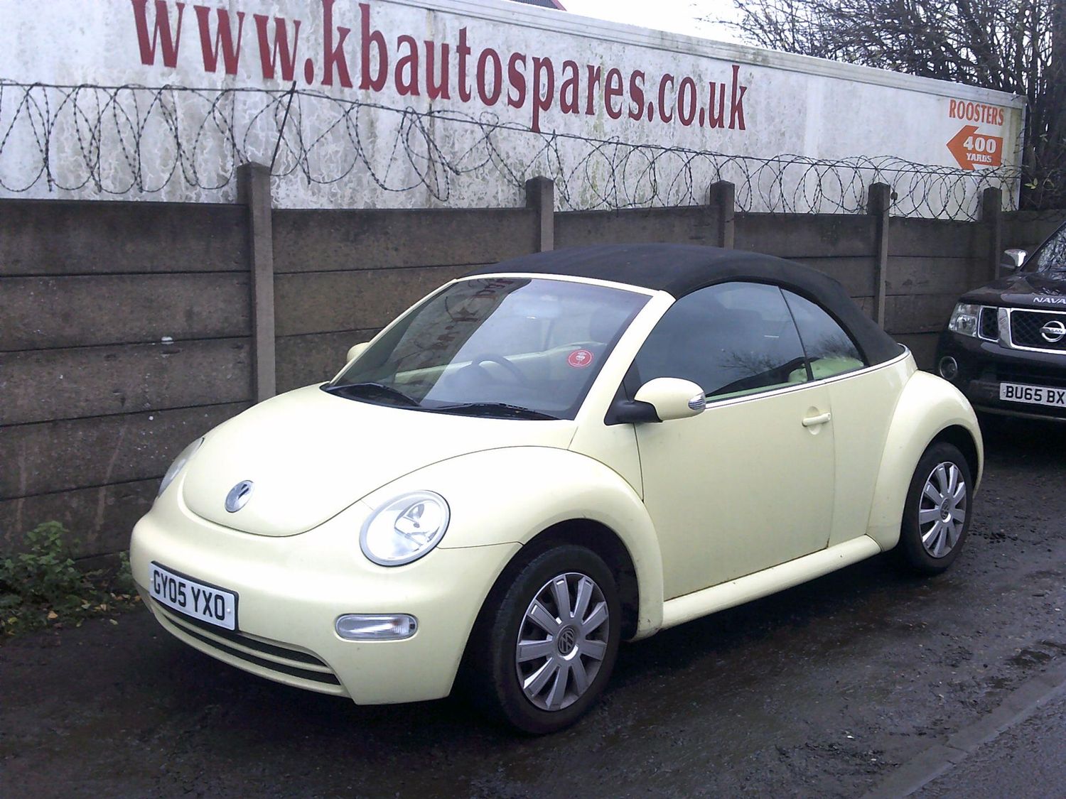 volkswagen beetle convertible 2005 1.6 p breaking for spares..click for info