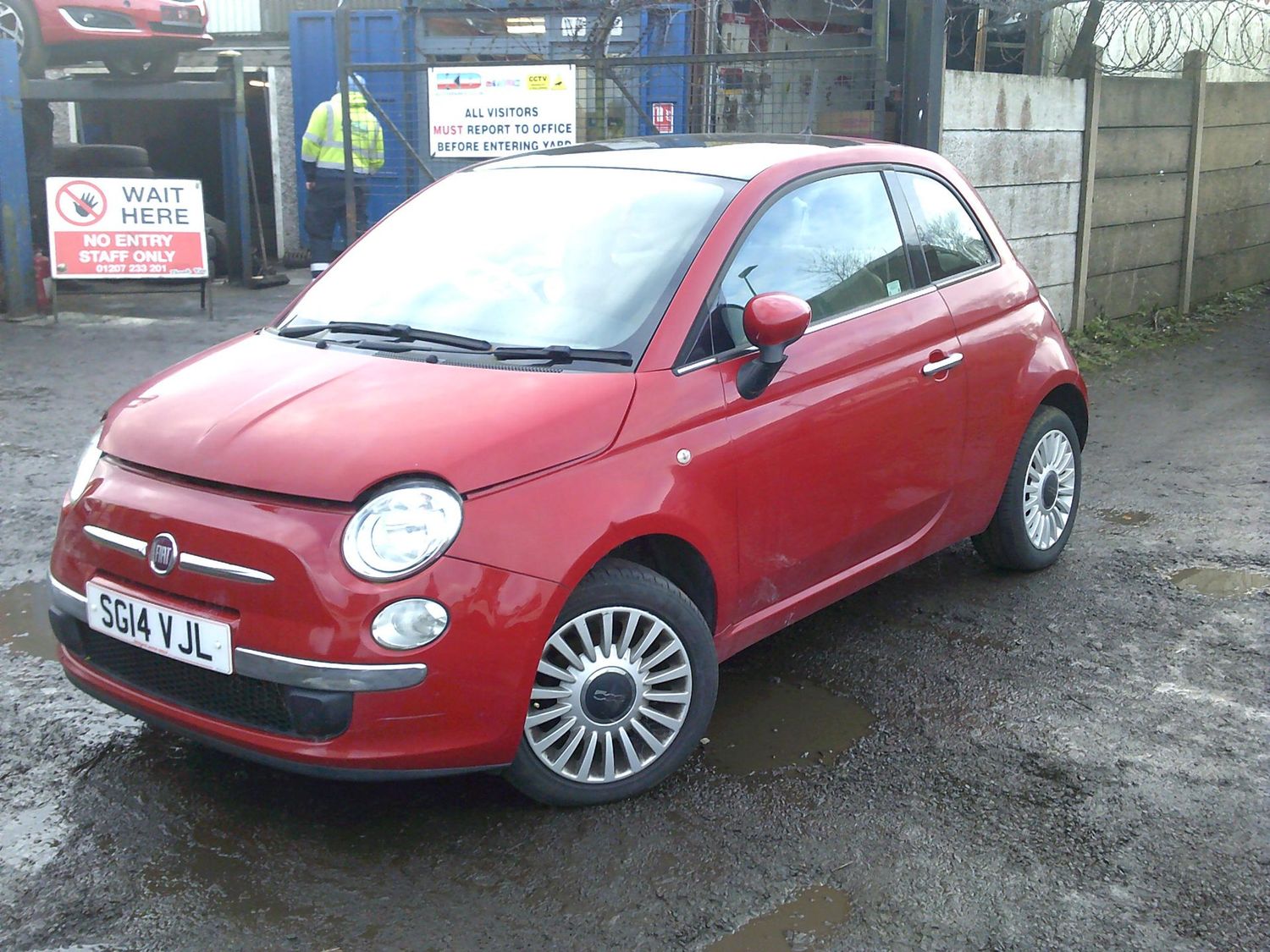 fiat 500 2014 1.2 p breaking for spares..click for info fiat 500 2014 1.2 p breaking for spares..click for info