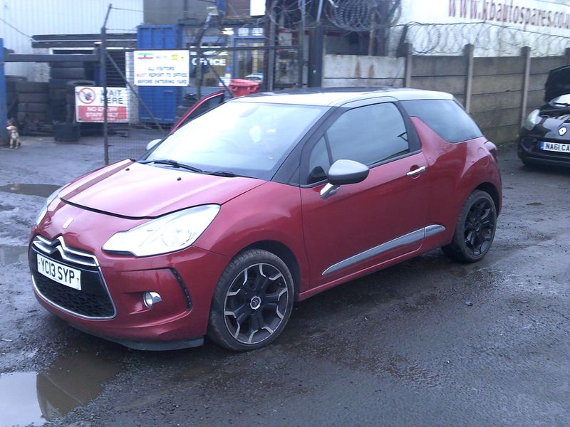 citroen ds3 2013 1.6 hdi breaking for spares..click for info