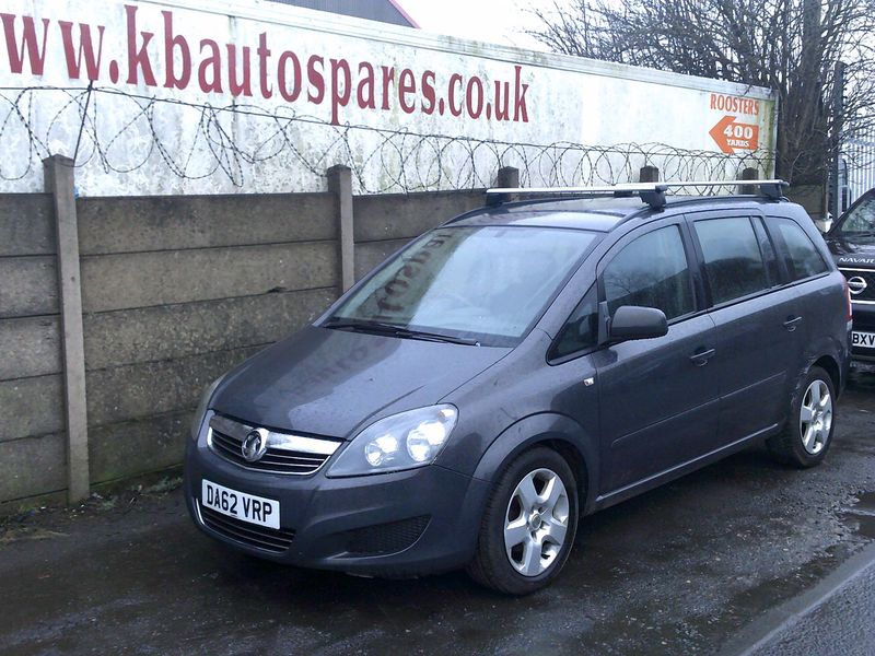 vauxhall zafira 2012 1.6 p breaking for spares..click for info