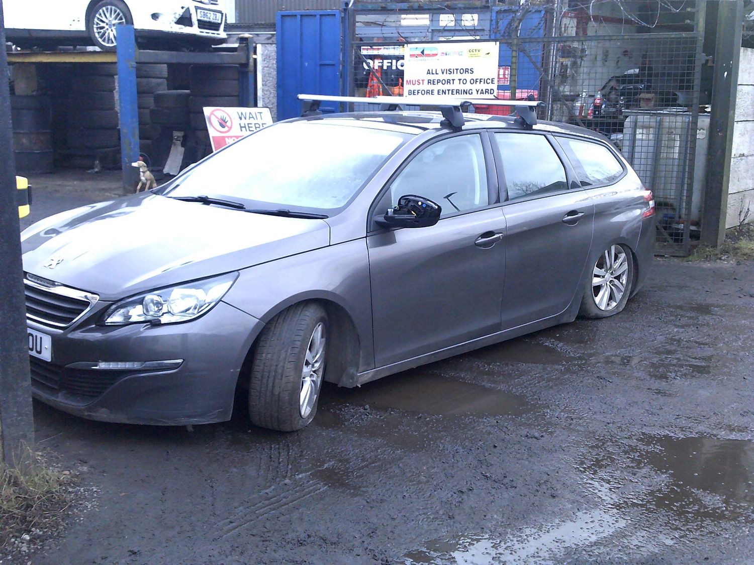 peugeot 308 sw 2015 1.6 hdi breaking for spares..click for info
