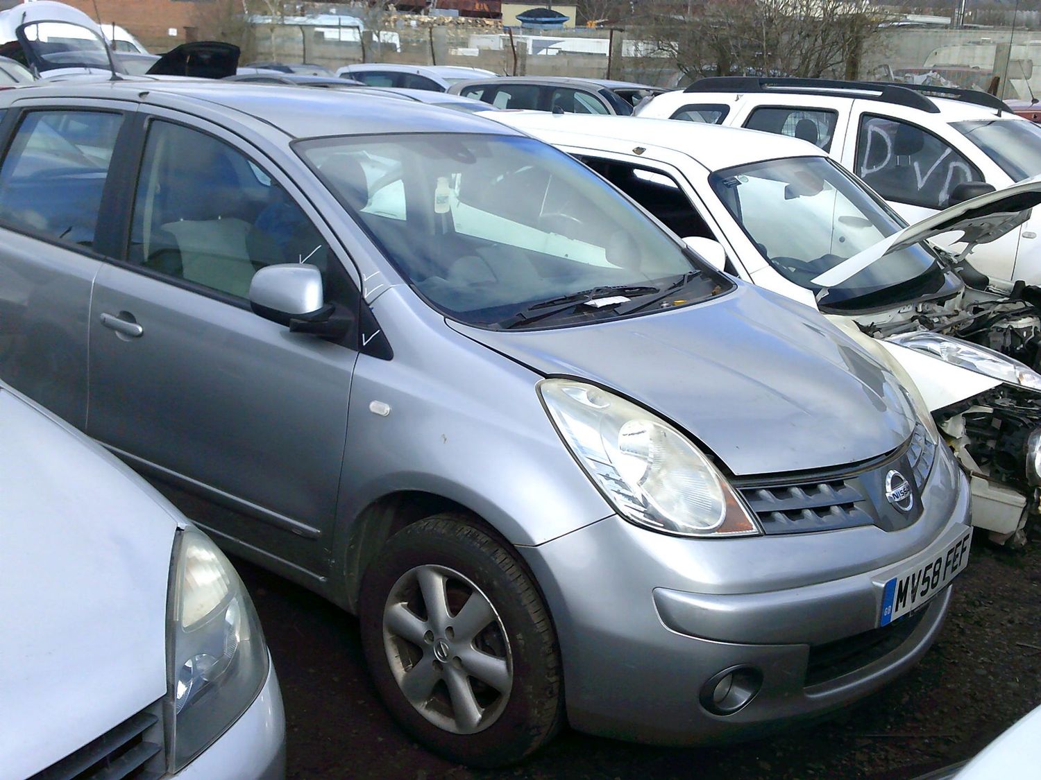 nissan note 2008 1.4 p breaking for spares..click for info