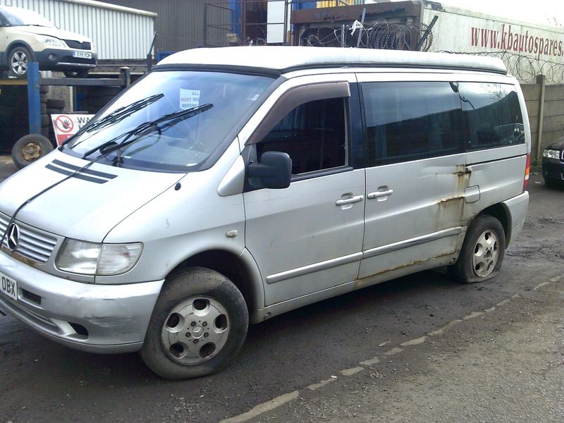 mercedes vito 2000 2.1 cdi breaking for spares..click for info