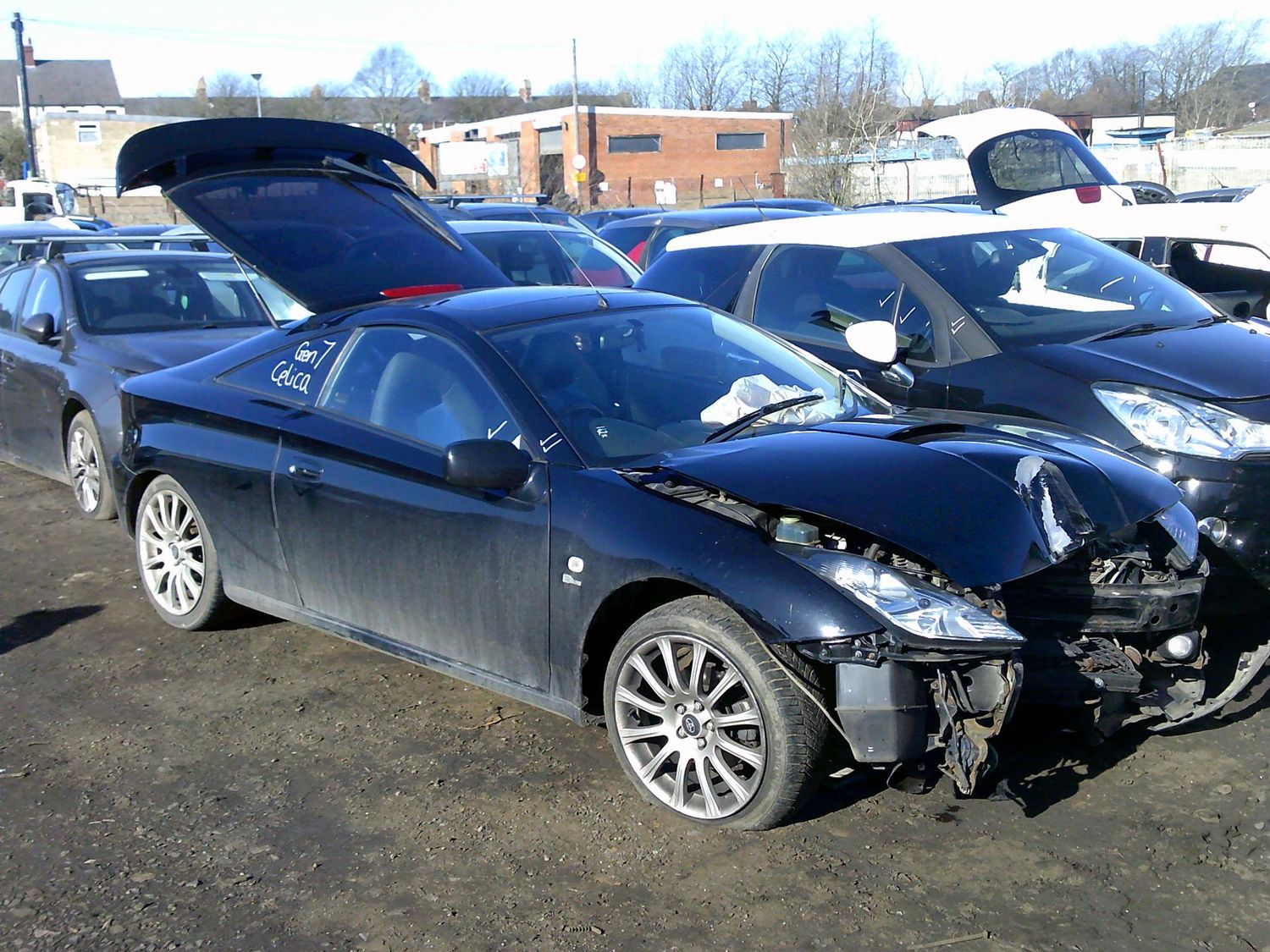 toyota celica 2004 1.8 p breaking for spares..click for info