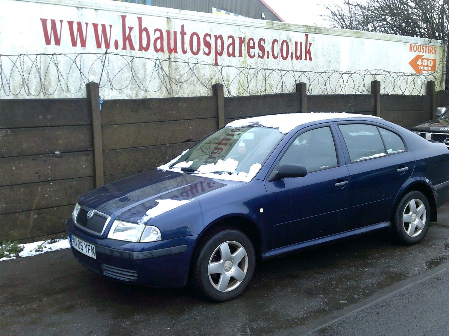 skoda octavia 2005 1.6 p breaking for spares..click for info
