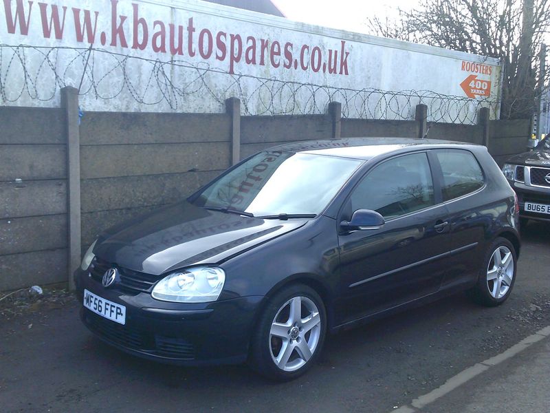 volkswagen golf 2006 2.0 tdi breaking for spares..click for info