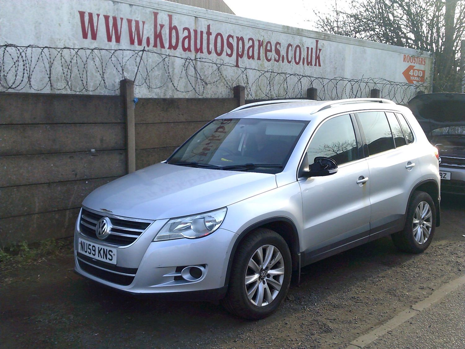 volkswagen tiguan 2010 2.0 tdi breaking for spares..click for info