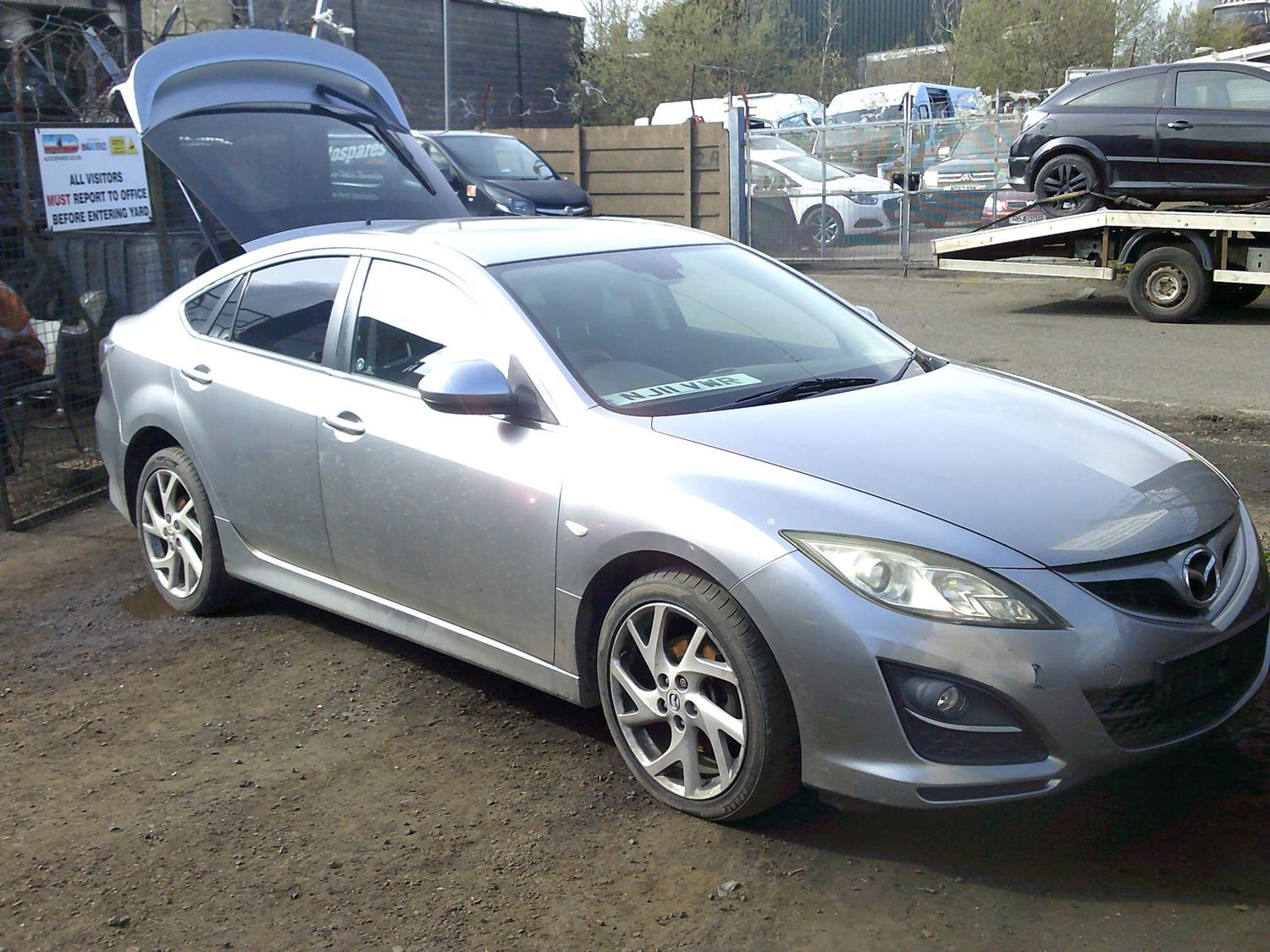 mazda 6 2011 2.2 td breaking for spares..click for info