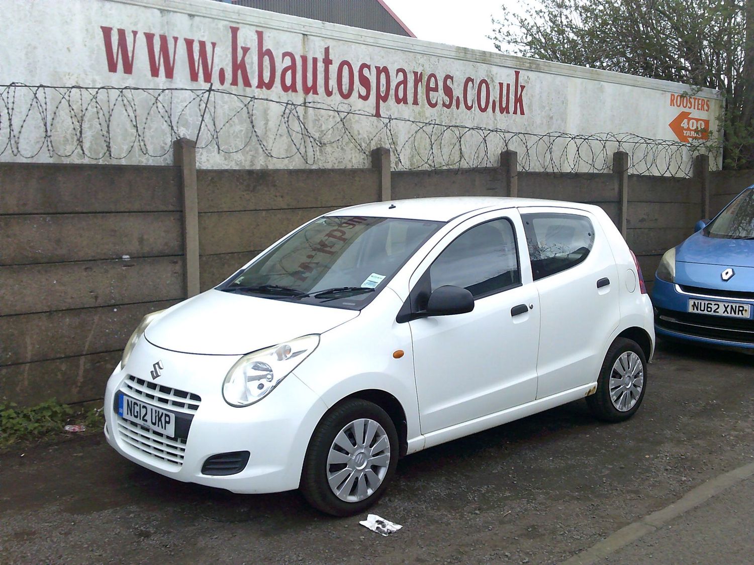 suzuki alto 2012 1.0 p breaking for spares..click for info