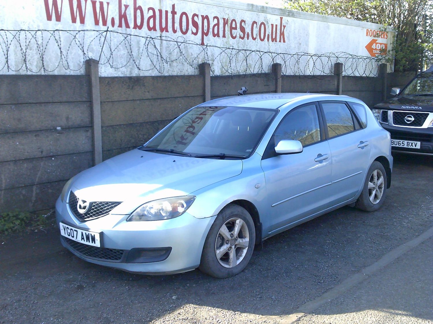 mazda 3 2007 1.6 p breaking for spares..click for info