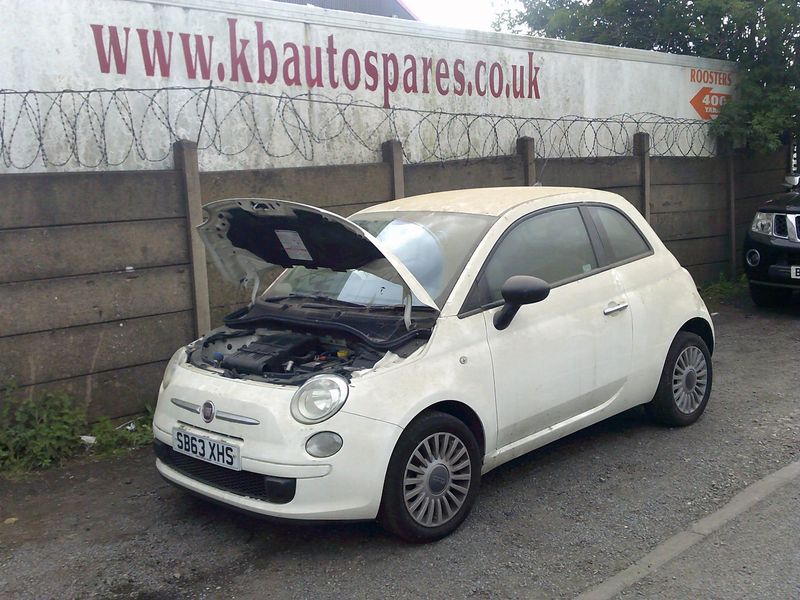 fiat 500 2013 1.2 p breaking for spares..click for info fiat 500 2013 1.2 p breaking for spares..click for info