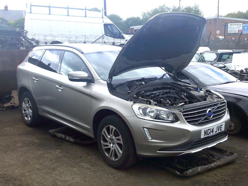 volvo xc60 2014 2.0 td breaking for spares..click for info volvo xc60 2014 2.0 td breaking for spares..click for info