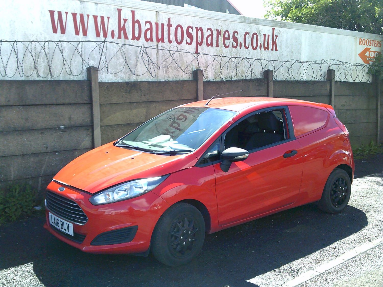 ford fiesta van 2016 1.5 tdci breaking for spares..click for info ford fiesta van 2016 1.5 tdci breaking for spares..click for info