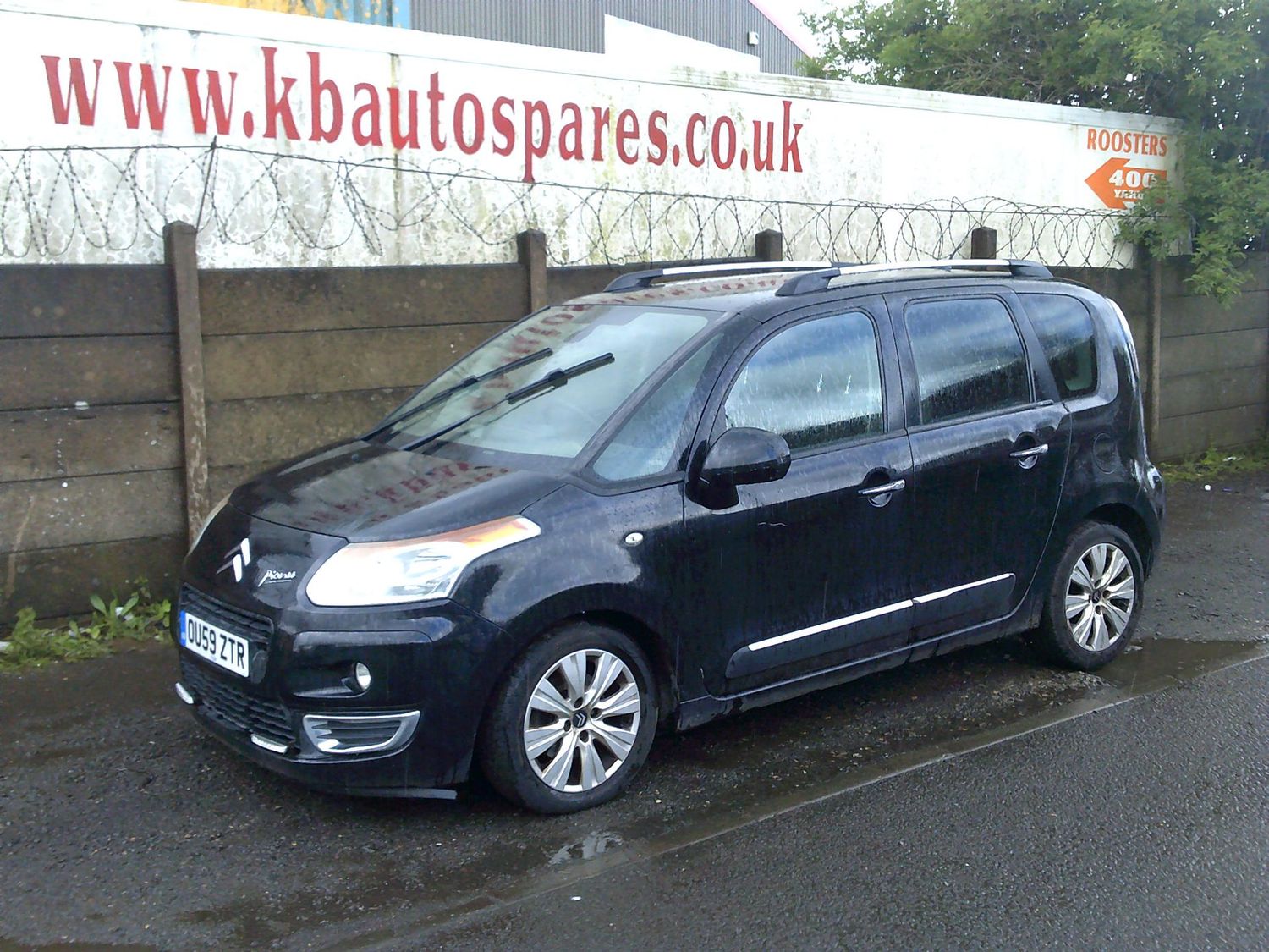 citroen c3 picasso 2010 1.6 hdi breaking for spares..click for info citroen c3 picasso 2010 1.6 hdi breaking for spares..click for info