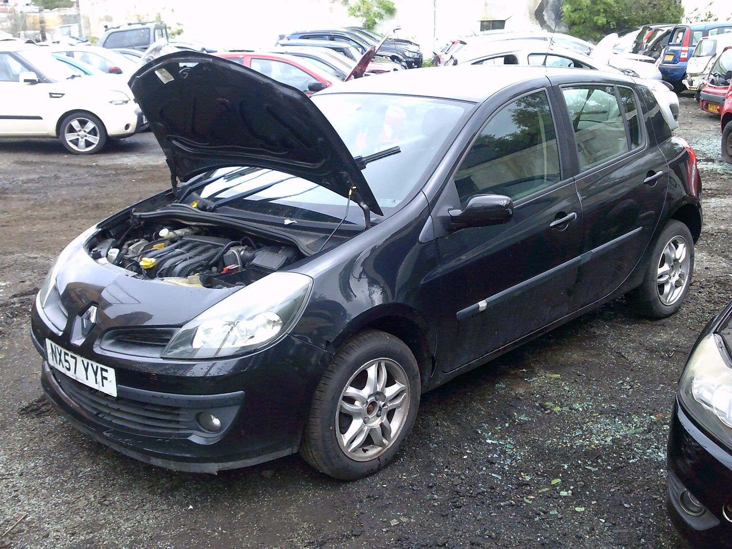 renault clio 2008 1.2 p breaking for spares..click for info renault clio 2008 1.2 p breaking for spares..click for info