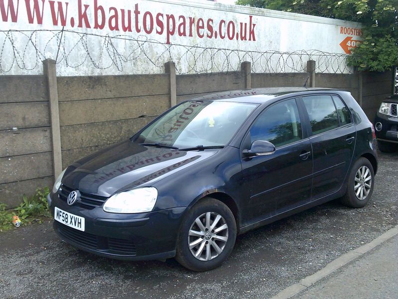 volkswagen golf 2008 1.9 tdi breaking for spares..click for info