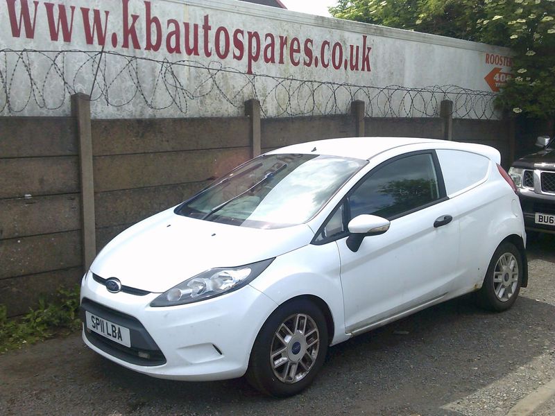 ford fiesta van 2011 1.6 tdci breaking for spares...click for info ford fiesta van 2011 1.6 tdci breaking for spares...click for info