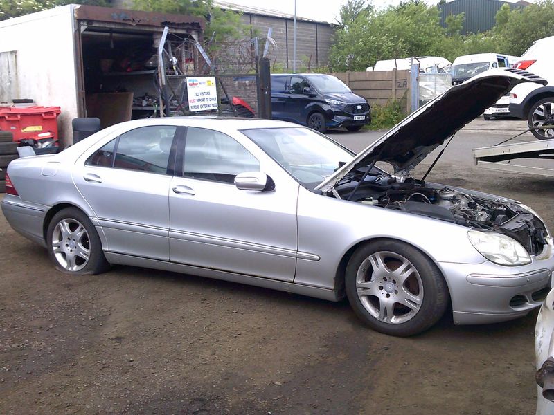 mercedes s-class 2004 3.7 p breaking for spares..click for info