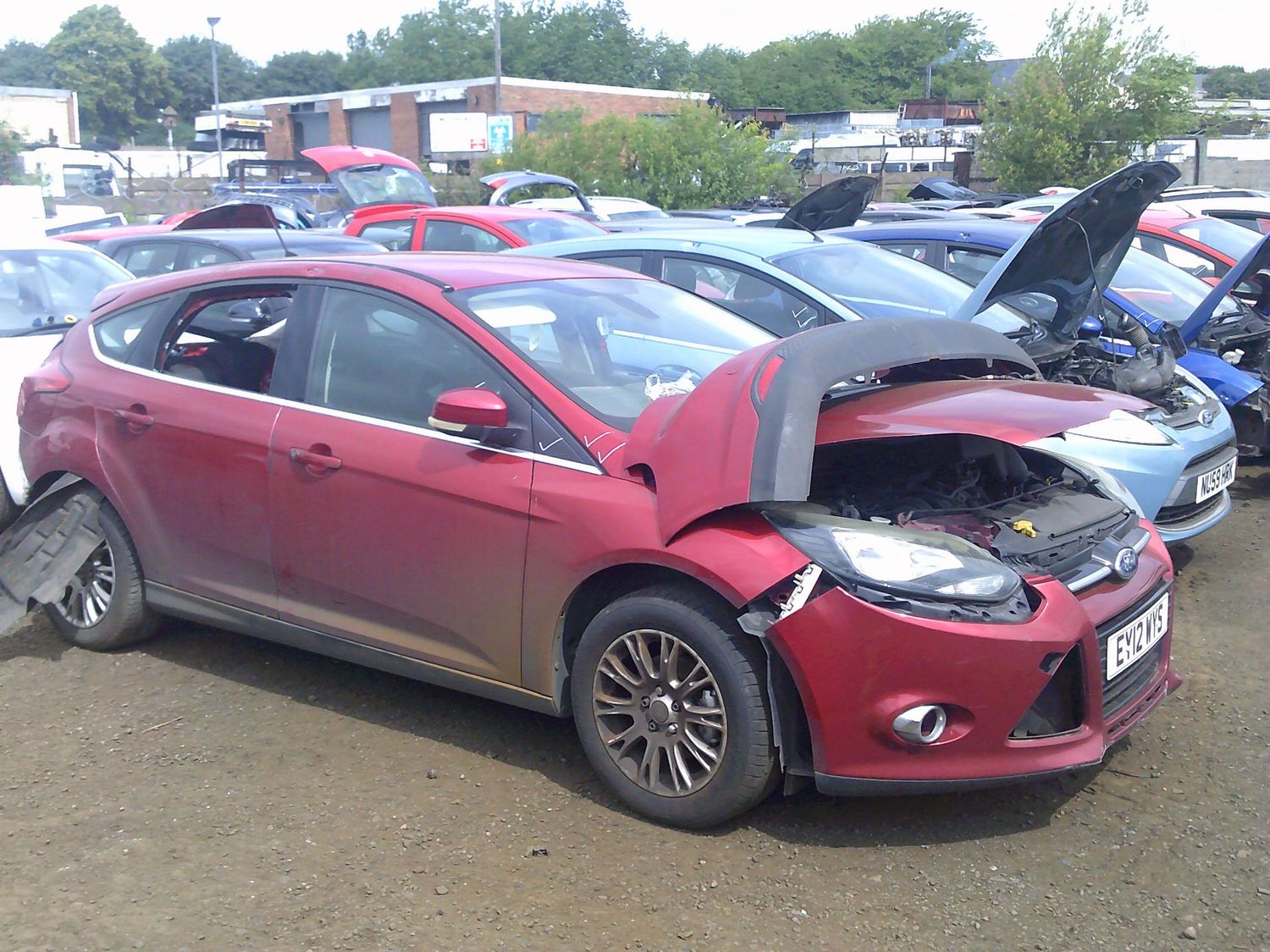ford focus 2013 1.6 p breaking for spares..click for info ford focus 2013 1.6 p breaking for spares..click for info
