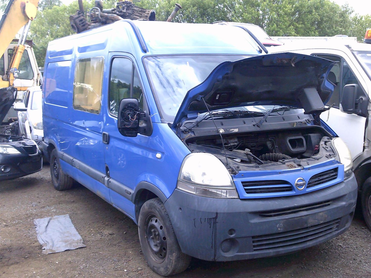 vauxhall movano 2009 2.5 dci breaking for spares..click for info