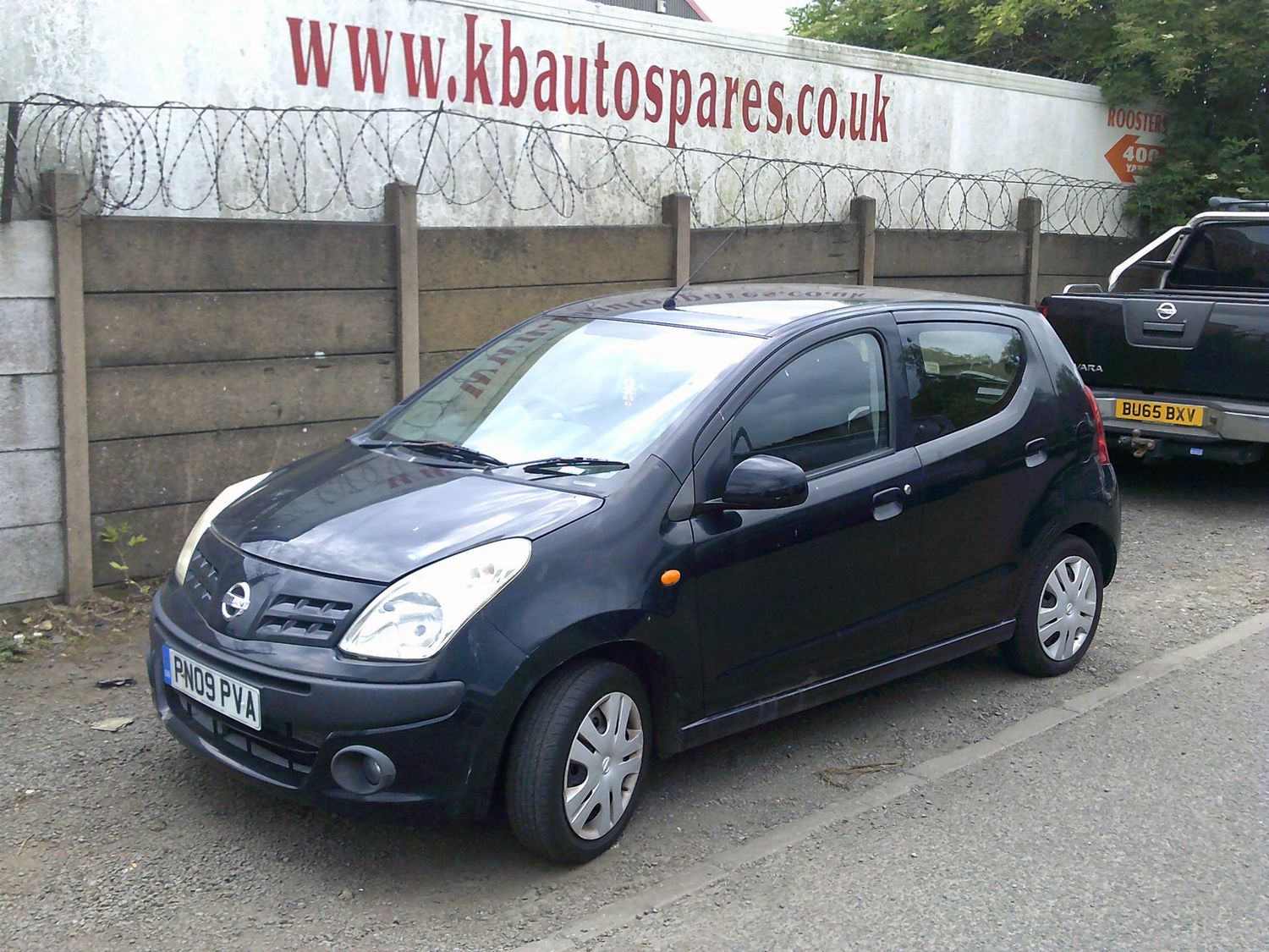 nissan pixo 2009 1.0 p breaking for spares..click for info