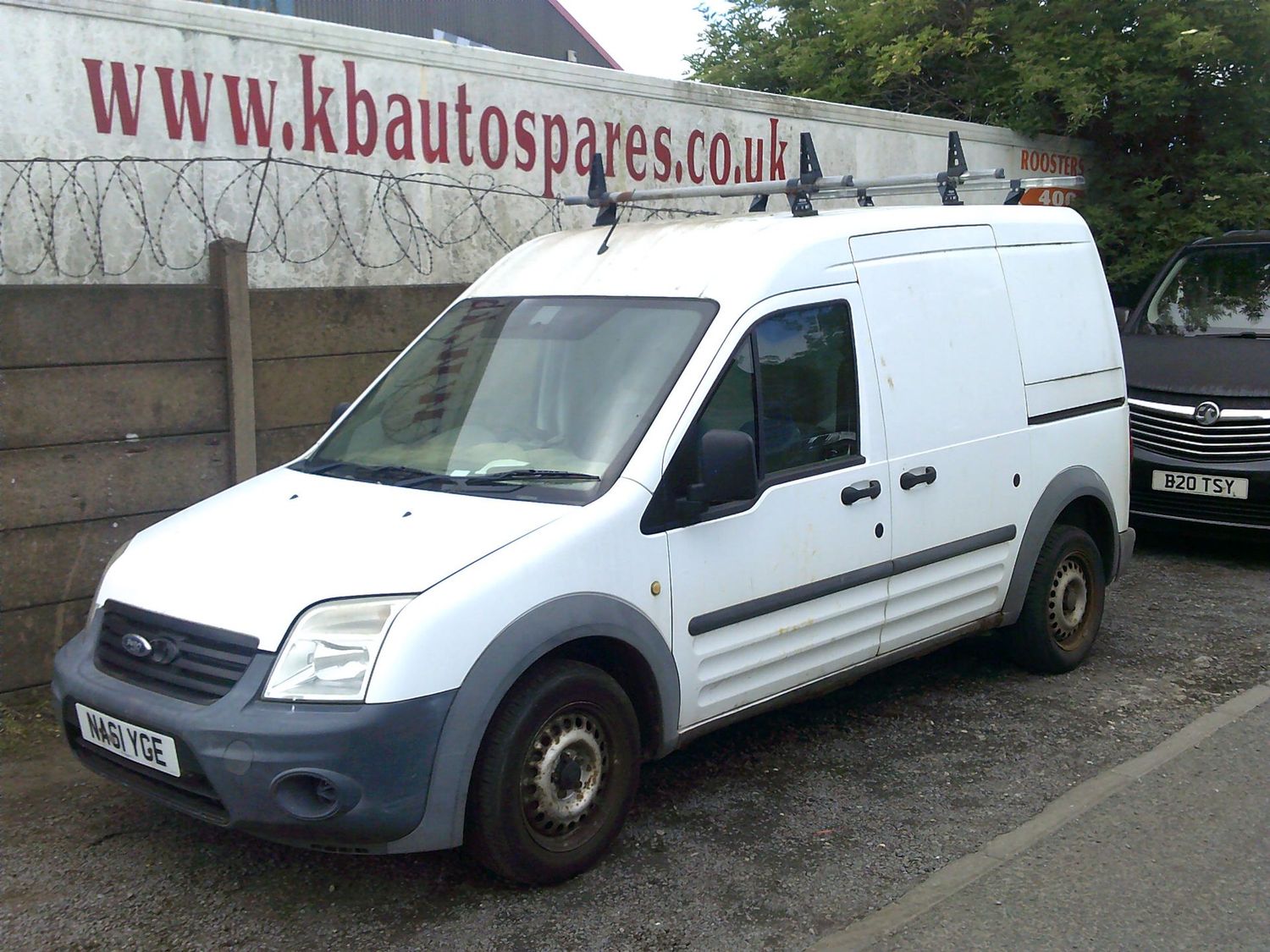 ford transit connect 2011 1.8 tdci breaking for spares..click for info ford transit connect 2011 1.8 tdci breaking for spares..click for info
