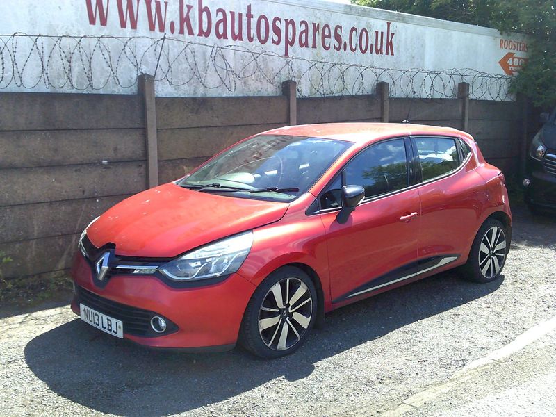 renault clio 2014 1.5 dci breaking for spares..click for info renault clio 2014 1.5 dci breaking for spares..click for info