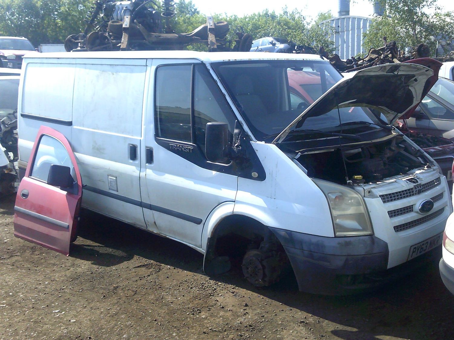 ford transit swb 2013 2.2 tdci breaking for spares..click for info ford transit swb 2013 2.2 tdci breaking for spares..click for info