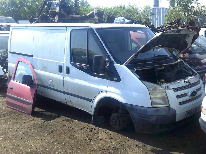 ford transit swb 2013 2.2 tdci breaking for spares..click for info