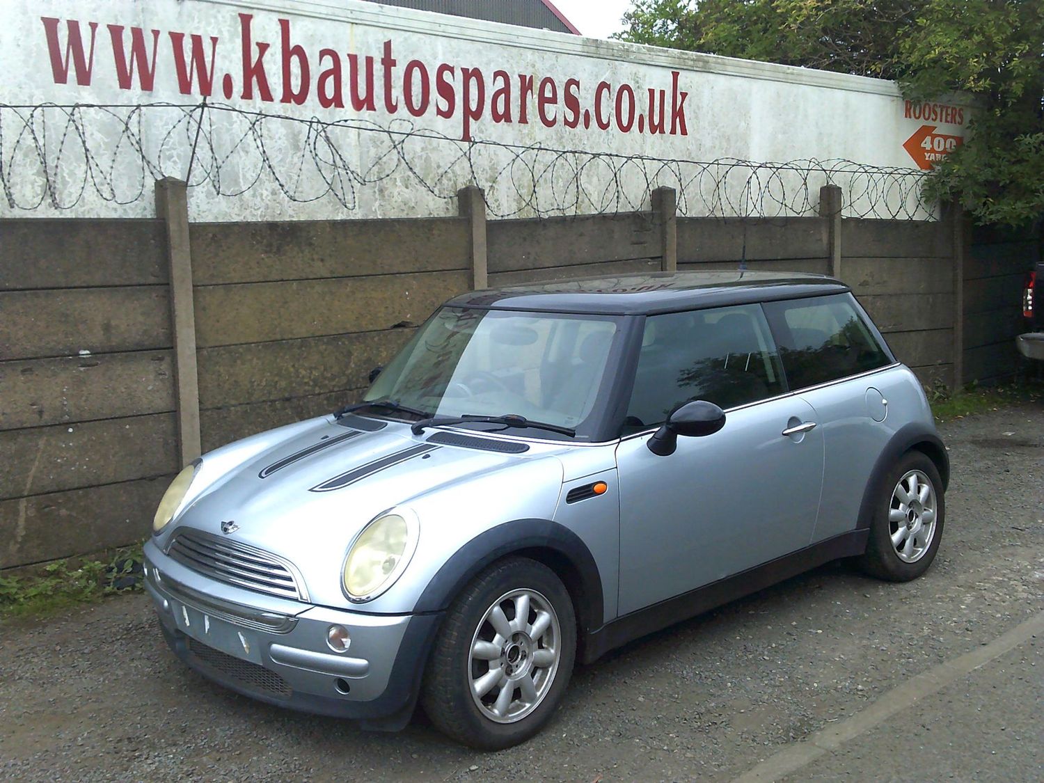 mini cooper 2003 1.6 p breaking for spares..click for info mini cooper 2003 1.6 p breaking for spares..click for info