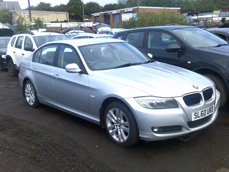 bmw 318 2010 2.0 td breaking for spares..click for info bmw 318 2010 2.0 td breaking for spares..click for info