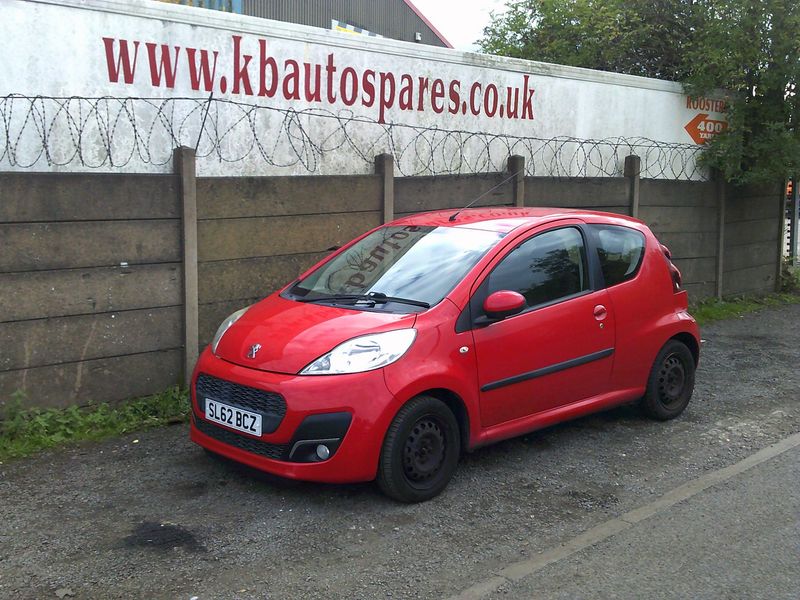 peugeot 107 2012 1.0 p breaking for spares..click for info peugeot 107 2012 1.0 p breaking for spares..click for info