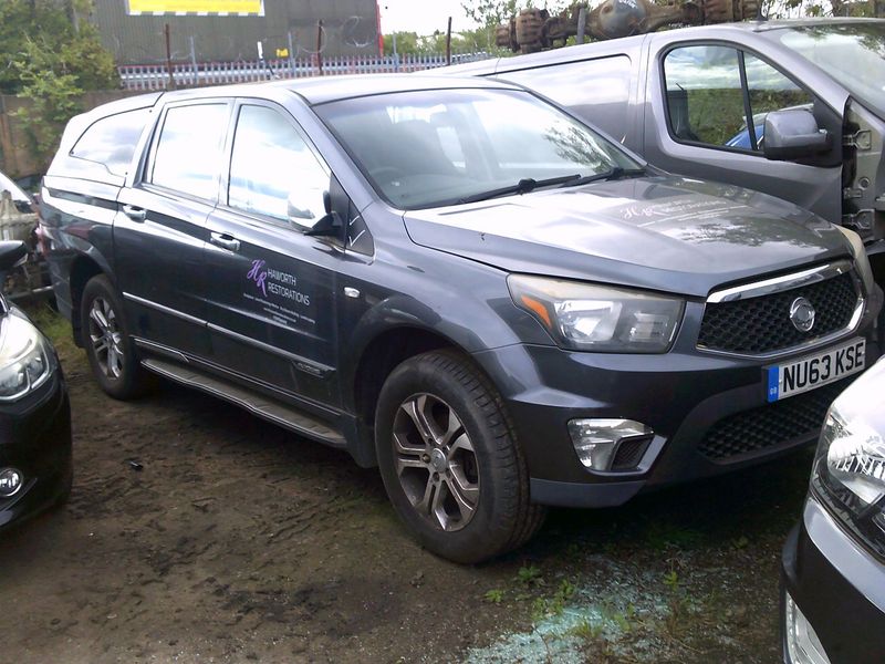 ssangyong korando double cab 2013 2.0 breaking for spares..click for info ssangyong korando double cab 2013 2.0 breaking for spares..click for info