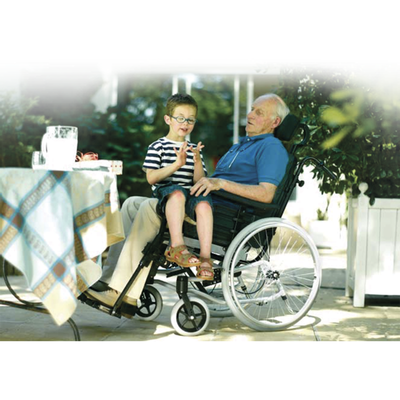Fauteuil roulant REA CLEMATIS 947
