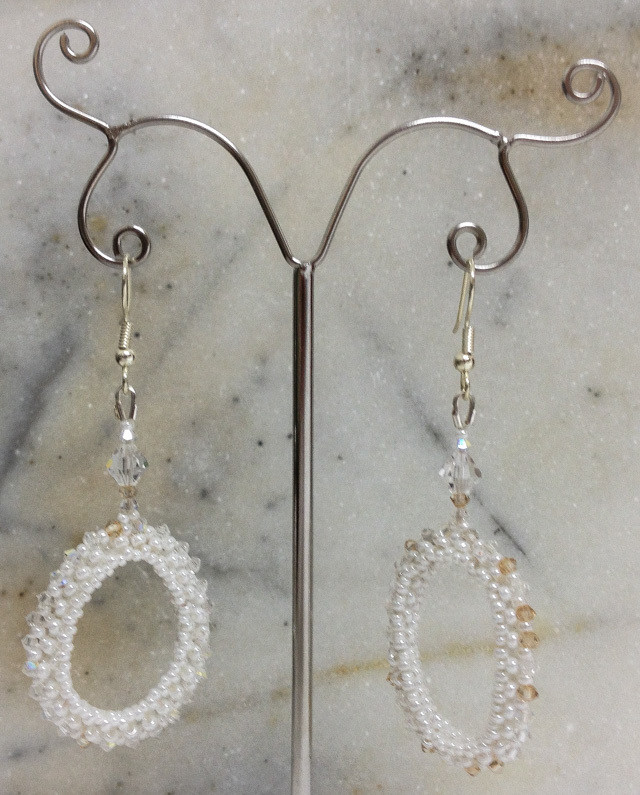 White beaded hoop earrings &quot;Elizabeth&quot;