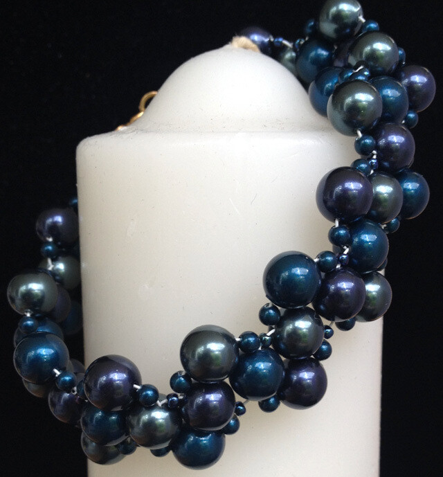 Luxurious Swarovski pearl bracelet in midnight blues &quot;Sandra&quot;