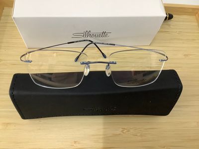 Silhouette-000680