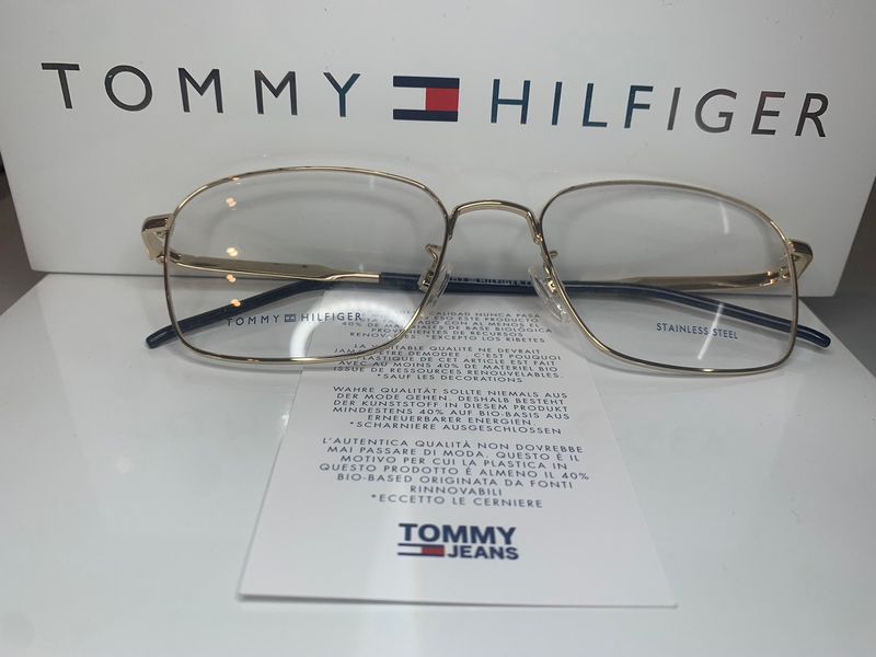 Tommy Hilfiger