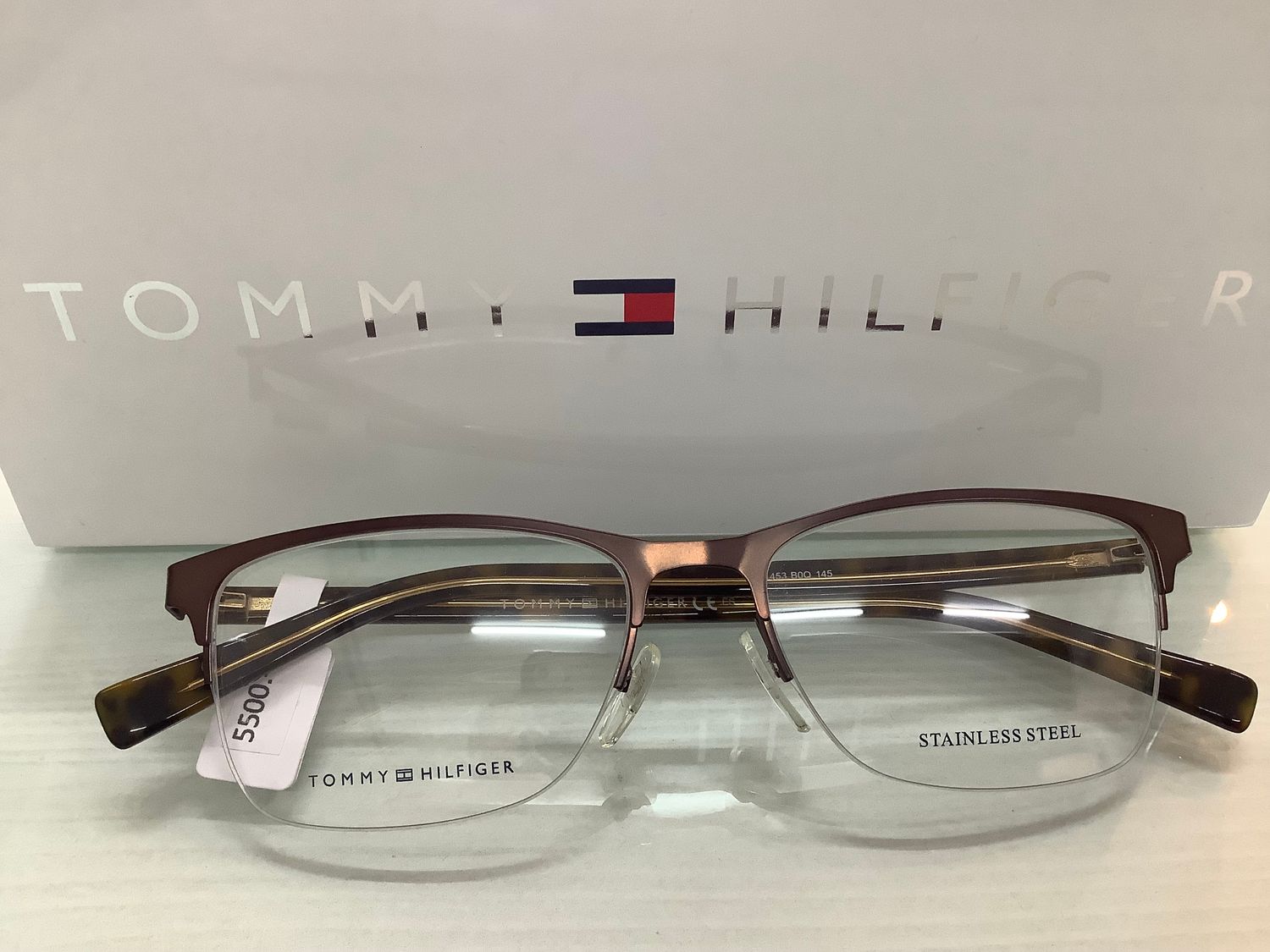 Tommy Hilfiger