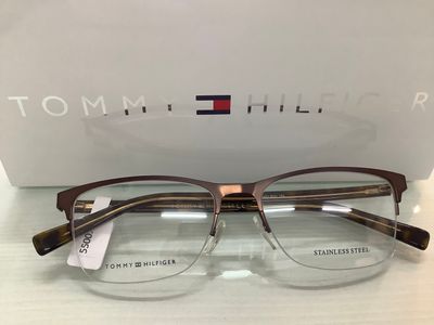 Tommy Hilfiger