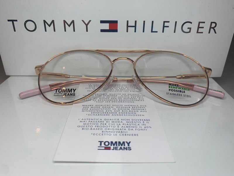 Tommy Hilfiger