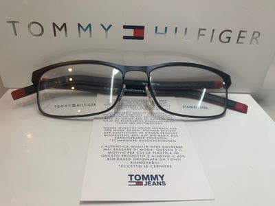 Tommy Hilfiger