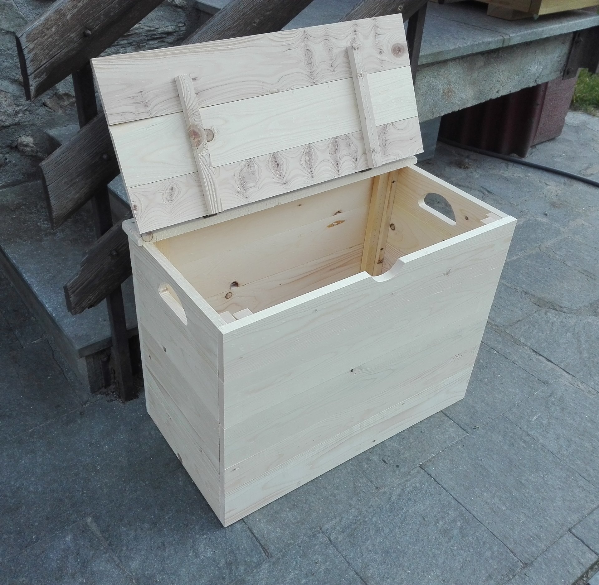 Baule cassetta contenitore da interno in legno di pino 54x50x58 cm