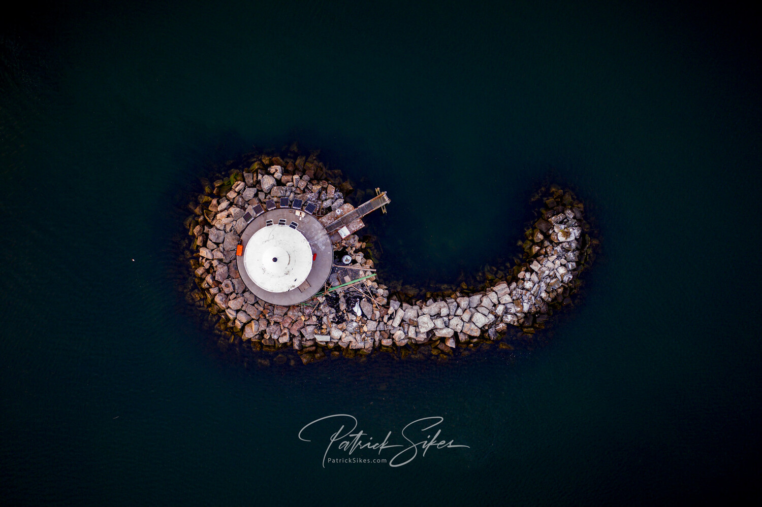 Tape Dispenser 20x30 Semi Gloss Aluminum